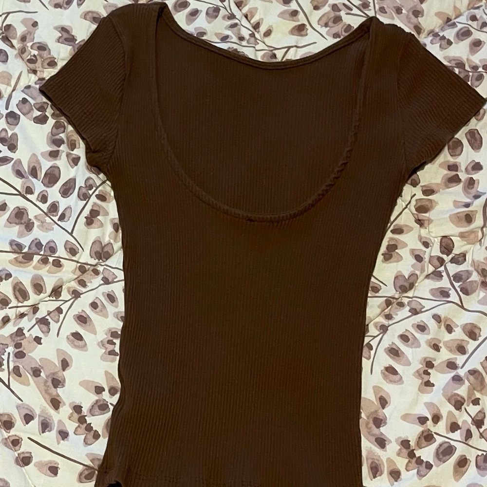 Brown Ribbed Women's Top - Picture 2 of 2